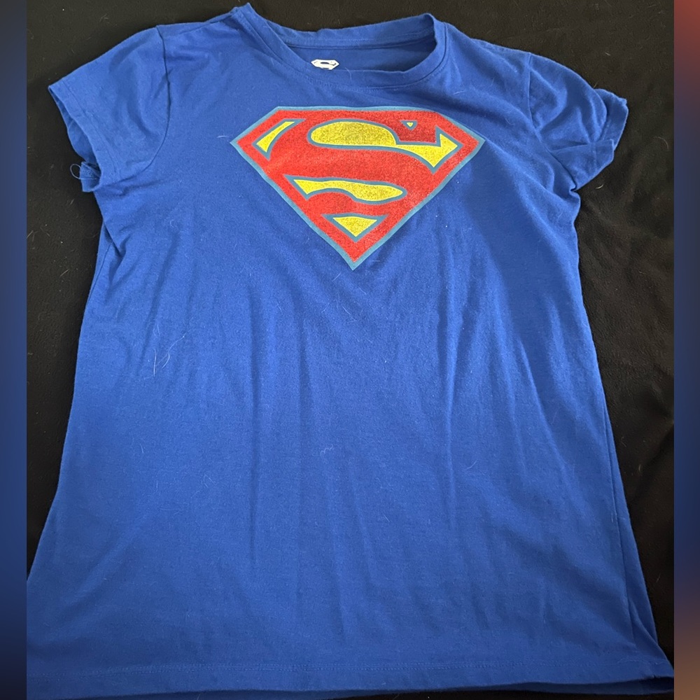 Superman logo  x/l short sleeve tshirt